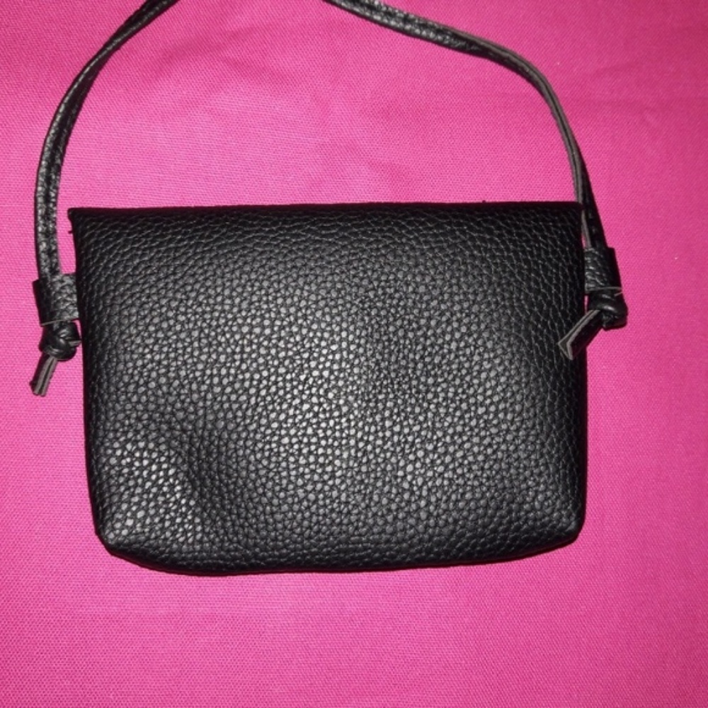 Black Vegan Leather Cross Body Tassel Purse - Picture 5 of 7